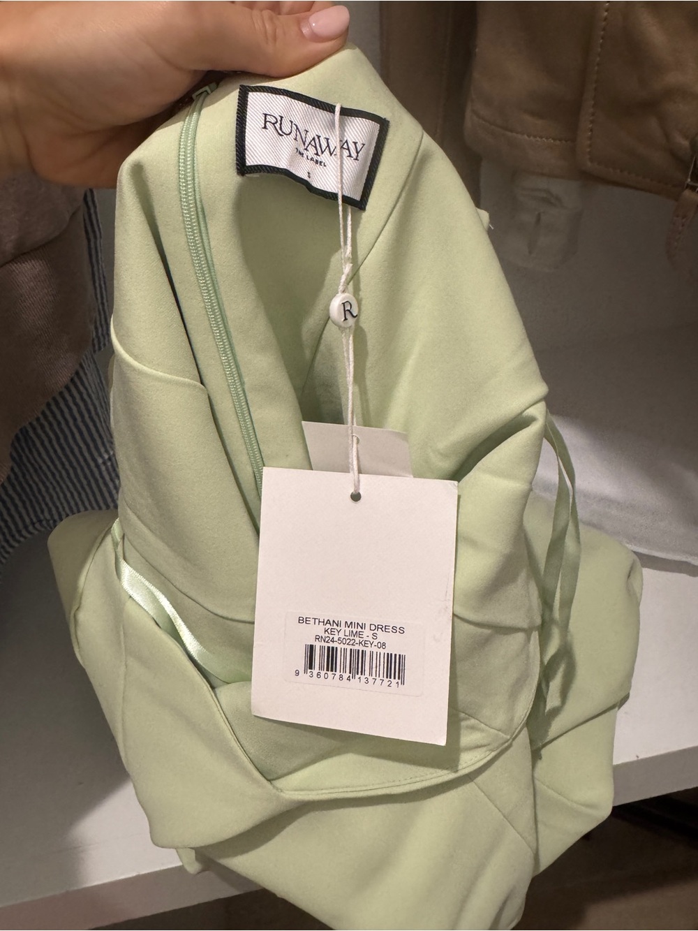Bethan Mini Dress Key Lime - Picture 5 of 6